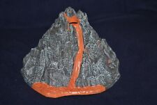 DEKO Vulkan Spielzeug GROSS Dach Bodenfund SEHR SCHÖN