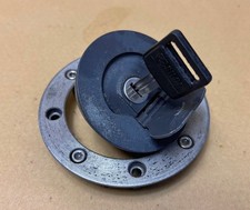 Suzuki GSF600 S/N Bandit (GN77B) Tankdeckel Tankschloß 4420101832