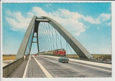 AK  Insel Fehmarn ,  Fehmarnsund - Brücke mite einer Eisenbahn    alt !!