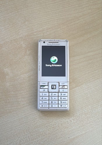 Handy sony ericsson j105i - handy,
