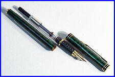 schöner WATERMAN Exclusiv Patronenfüller in Grün/Schwarz Lack mit M 18K Feder