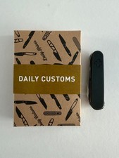 Daily Customs 91.2 Ti Dusk Victorinox Compact mit Dusk Clip Taschenmesser SAK
