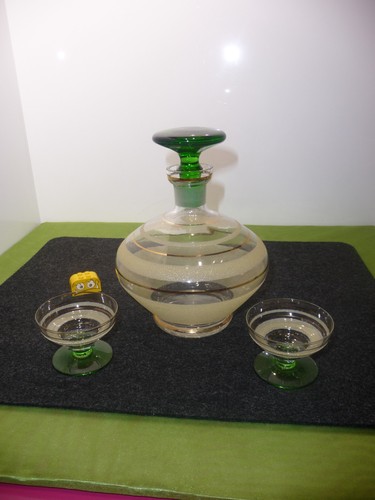 Alte karaffe grüner - ,