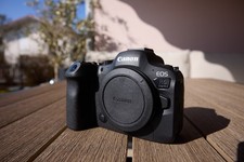 Canon EOS R6 Mark II selten