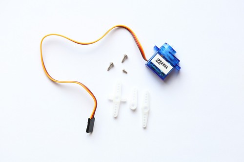 Modellbahnservo mit
