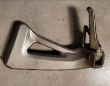 Suzuki SV650 SV 650S AV 99-02 Fussrastenhalter Fußrastenhalter hinten links