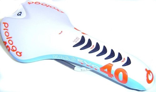 Prologo nago evo - tri, 40