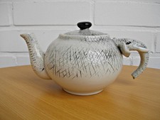 Kanne mit Figur ELEFANT Teekanne Sammel-Kanne Top Zustand