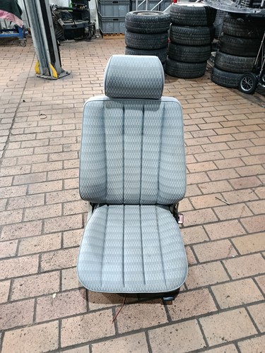 Mercedes benz 190 w201 sitz - mercedes-benz,