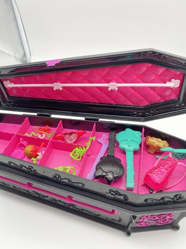 Draculaura sarg monster high - draculaura,