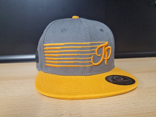 Performance cap snapback in - performance,