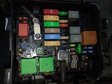 RELAIS SICHERUNGSKASTEN