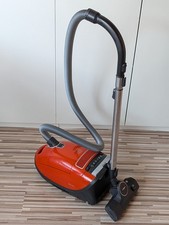 Miele Staubsauger C3, Comfort Edition mit Zubehör, 1600W, Complet Power Line C 3