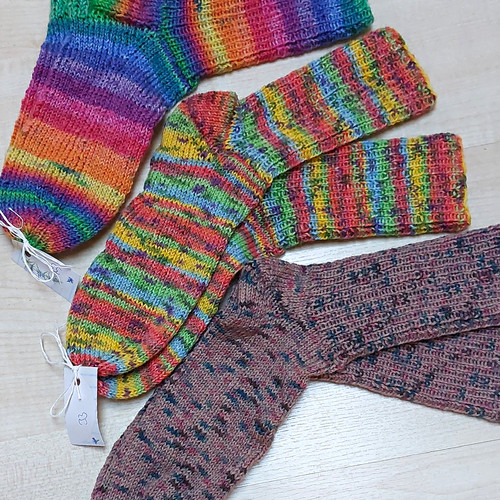 Selbstgestrickte socken - selbstgestrickte,