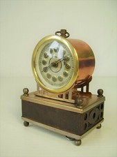 Antike kleine Tisch Uhr mit