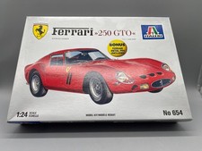 Modellautos Bausatz 1:24 Italeri Ferrari 250 GTO in OVP
