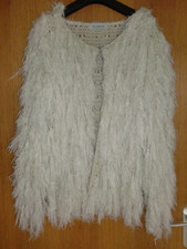 schöne weiche  Strickjacke... italienische Mode GLAMOUR...Fb.Natur...Gr.38...