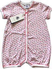 Petit Bateau Kurzer Strampler / Bloomer weiß-rosa Blümchen NEU Gr.68 oder 80