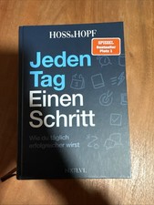 Jeden Tag einen Schritt, Hoss