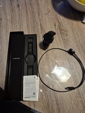 Samsung Galaxy Watch5 Pro 45mm Titangehäuse mit Sportarmband - Black Titanium...