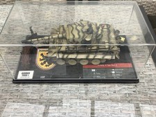 Modellpanzer 1:32,Sichtbox“Pz.Kptw. VI Tiger Ausf. E“