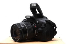 Canon EOS 600D 18 MP Full HD