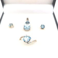 Schmuckset Aquamarin WG 14 K bestehend aus Ring /Anhänger /Ohrstecker [ 061966 ]
