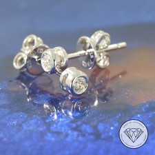 Wert 460,- Feine Solitär Brillant Damen Ohrstecker 750 / 18 Kt Gold T0003 xxyy