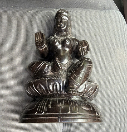 Handgeschnitzte holzfigur - handgeschnitzte,