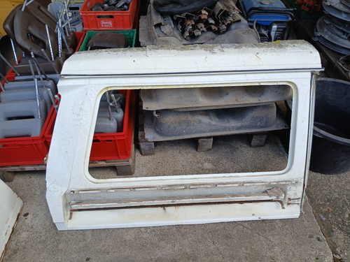 Scheibenrahmen hinten - t3,