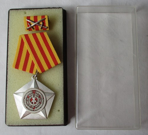 Ddr kampforden für - ddr, verdienste