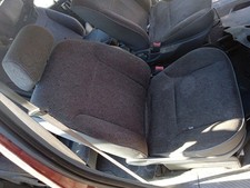 8904Q8 RECHTER VORDERSITZ /