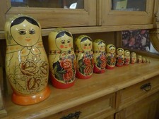 Russische Matroschka 12 Puppen