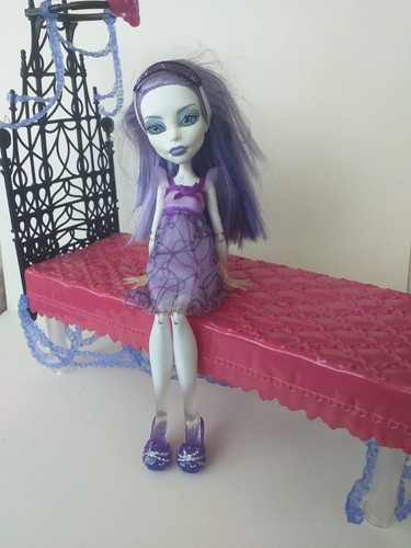 Monster high dead tired - high,