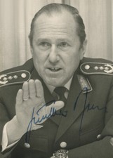 GÜNTHER RALL † - Autogramm orig. - Generalleutnant, Flieger-Ass, RK m. EuS, NATO