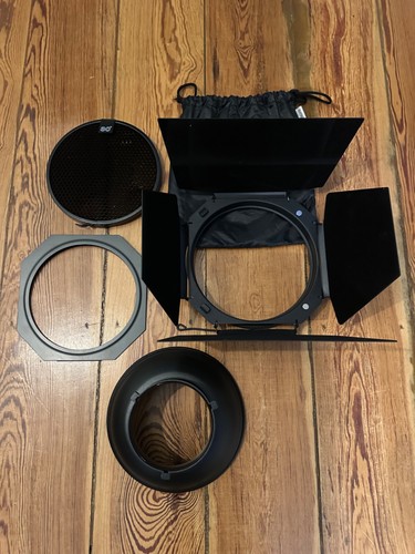 Aputure bowens mount barndoors - aputure,