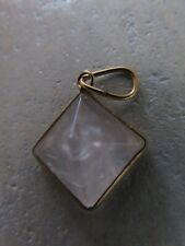 S Pyramide Quarz Anhänger