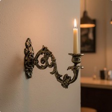 Wandkerzenhalter aus Gusseisen
