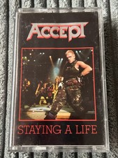 ACCEPT STAYING A LIFE MUSIK