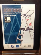 Sicherheitsleiter mit großer Plattform und Geländer, Aluleiter belastbar 150 kg