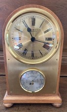 alte Weimar Quarz Kamin Buffet Tisch Uhr Holz Messing Batterie funktioniert #58