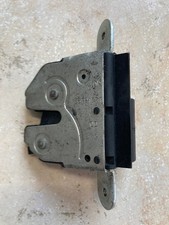 Opel Corsa D etc. orig. Heckklappenschloss 55701971