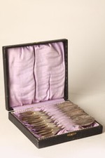 11 alte Kuchengabeln  90er