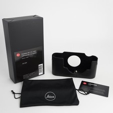 NEW | Half Case Leica M11D