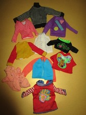 450) ZEHN ALTE BARBIE VINTAGE OBERTEILE FÜR SKIPPER PEGGY U.A. 24CM MODEPUPPEN