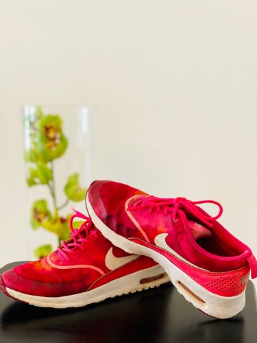 Leuchtende sneakers pink - in,