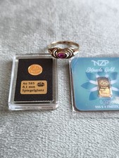 Goldring mit Edelstein