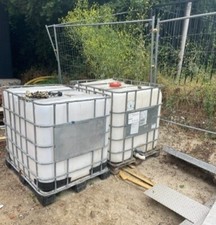 Wassertank / 2 Stück / Fassungsvolumen 1000 l / gebraucht