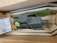 230V 400V LENZE Elektromotor Getriebe Motor GST05-2M VBR 080C42 2KW 110 1/min