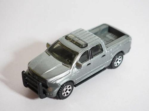 Matchbox 2015 ram 1500 pick - matchbox, pick-up